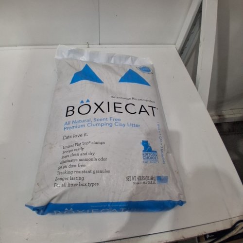 BOXIECAT EXTRA STRENGTH SCENT-FREE PREMIUM CLUMPING CLAY CAT LITTER, VETERINARIAN RECOMMENDED - ~40LBS image 2