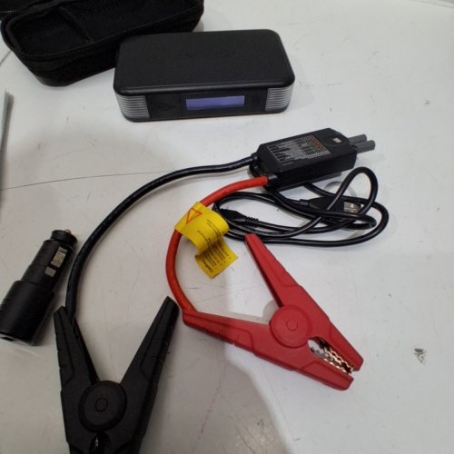TYPES PORTABLE JUMP STARTER AND POWER BANK - BLACK (MODEL 1652486 / AC532780-1) image 4