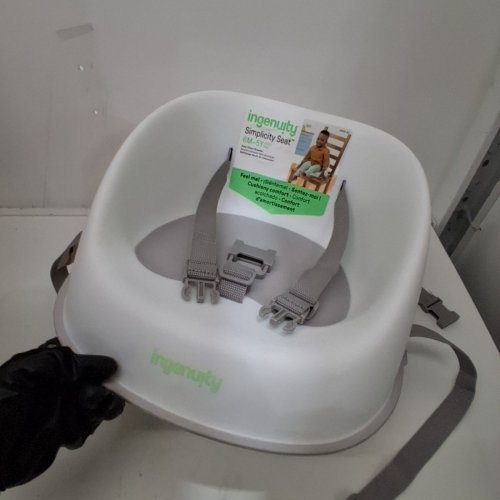 ITY BY INGENUITY SIMPLICITY SEAT EASY-CLEAN BABY BOOSTER FEEDING CHAIR - GREY/WHITE image 3
