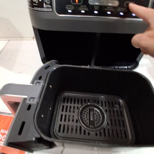 NINJA FOODI 6-IN-1 XL DUAL-ZONE 2-BASKET AIR FRYER - 10QT./1690W - BLACK/GREY (MODEL#: DZ201) image 2
