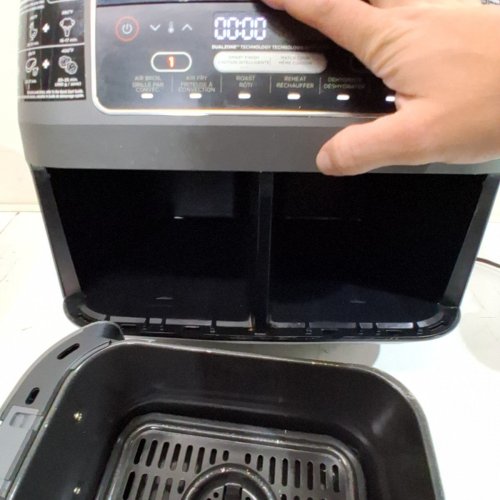 NINJA FOODI 6-IN-1 XL DUAL-ZONE 2-BASKET AIR FRYER - 10QT./1690W - BLACK/GREY (MODEL#: DZ201) image 6