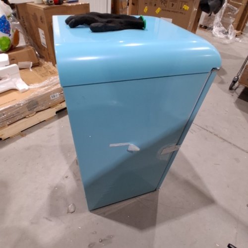 GALANZ RETRO SINGLE DOOR COMPACT REFRIGERATOR WITH CHILLER COMPARTMENT - 3.3CU.FT - BLUE (MODEL: GLR33MBER10) image 10