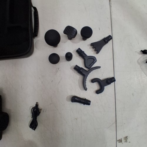 WATTNE MASSAGE DEEP TISSUE PERCUSSION MASSAGE GUN WITH ASSORTED ATTACHMENT HEADS - CARBON (MODEL: W2/RC-MG-010) image 3