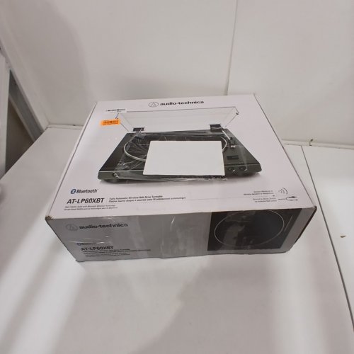 AUDIO-TECHNICA FULLY AUTOMATIC BELT-DRIVE STEREO TURNTABLE WITH BLUETOOTH CONNECTION AND USB - BLACK (MODEL: AT-LP60XBT) image 5