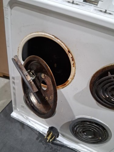 ELEMENT ELECTRIC RANGE - 24" - 3.7CU.FT - WHITE (MODEL: EECR24MEW-CA) image 8