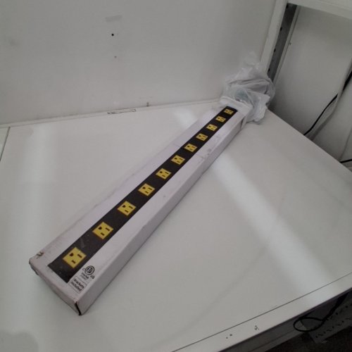 ROCKETSOCKET HEAVY DUTY SURGE PROTECTOR 12-OUTLET POWER STRIP BAR - BLACK/YELLOW image 5