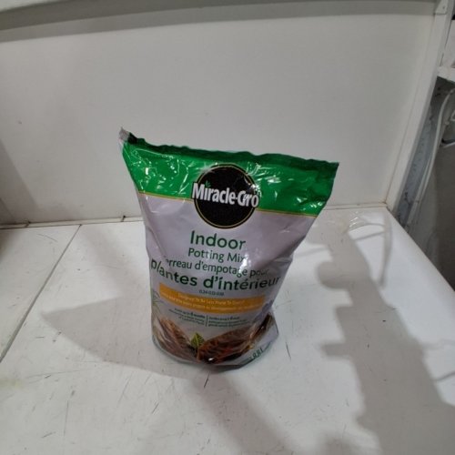 MIRACLE-GRO INDOOR POTTING MIX - 8.8L image 2