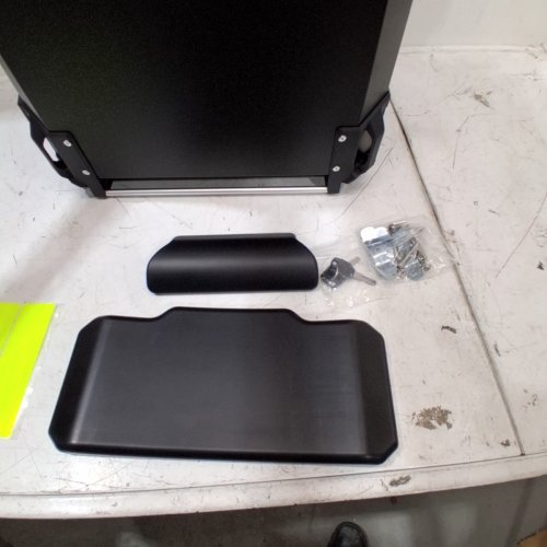 IPROODS ALUMINUM ALLOY UNIVERSAL MOTORCYCLE TAIL BOX - 80 L - BLACK image 3