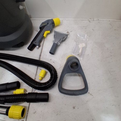 KARCHER PUZZI 10/1 CARPET CLEANER - 1250W - BLACK/YELLOW image 6