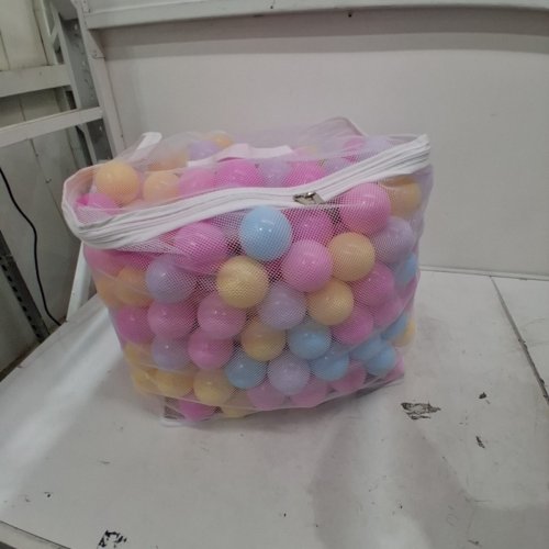 400PC AMAZON BASICS BPA FREE PLASTIC KIDS BALL PIT BALLS WITH STORAGE BAG - 2.3" - PASTEL image 2