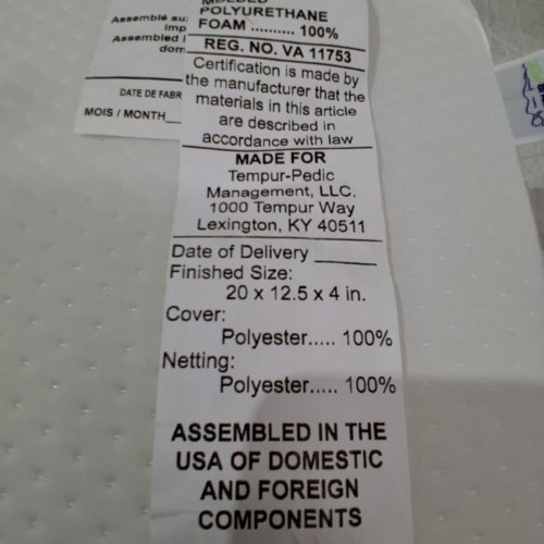 TEMPUR-PEDIC NECK PILLOW - MEDIUM FIRMNESS - STANDARD SIZE 20" X 12.5"X 4" - WHITE (MODEL: ‎15301115P) image 4