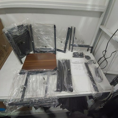 STRICH MULTIPLE GUITARS STAND - BLACK / BROWN (MODEL: SMT-40) image 2