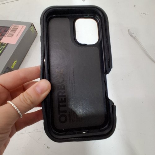 OTTERBOX DEFENDER PRO SERIES MAGSAFE PHONE CASE - FOR IPHONE 16 - BLACK (MODEL: 77-96013) image 3