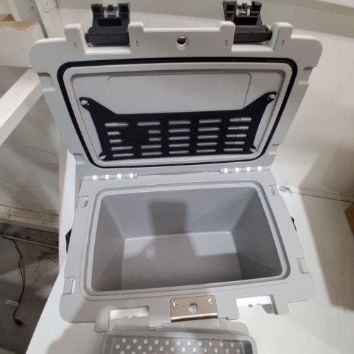 PELICAN PERSONAL LUNCH BOX COOLER - 14QT - WHITE / GREY (MODEL:14Q-1-WHTGRY) image 5