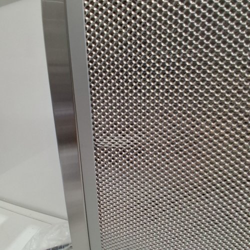 MIDEA UNDER CABINET CONVERTIBLE SLIM RANGE HOOD WITH 3-SPEED EXHAUST - 30" / 120V - STAINLESS STEEL (MODEL: MVU30W4AST) image 7