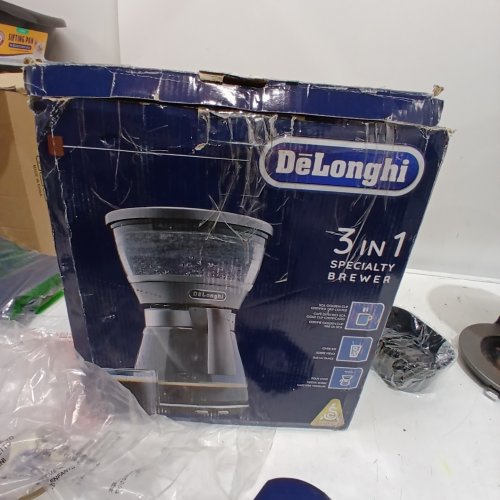 DELONGHI 3-IN-1 SPECIALTY COFFEE MAKER - 120 V 1200W - BLACK / SILVER (MODEL: ICM17270) image 3