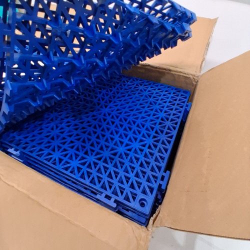 50PK VEVOR MODULAR INTERLOCKING DRAINAGE MATS - 12" - BLUE image 3