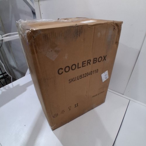 YOPOWER MINI PORTABLE COMPACT PERSONAL THERMOELECTRIC FRIDGE COOLER BOX WITH LUGS FOR HOME OUTLET & 12V CAR CHARGER - 220V - 22L - BLUE (MODEL: AQ-22L) image 11