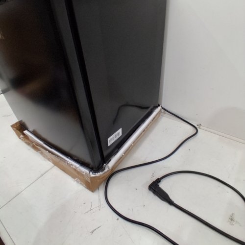 MIDEA COMPACT SINGLE-DOOR MINI REFRIGERATOR - BLACK (MODEL: WHS-65LB1) image 2