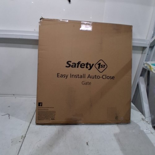 SAFETY 1ST EASY INSTALL AUTO-CLOSE GATE - 29" - 38" WIDE / 28" HIGH - WHITE (MODEL: GA099CWHO1ZY) image 4