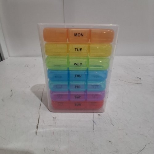 WEEKLY 7 DAY PILL BOX ORGANIZER - MULTICOLOR image 3