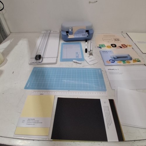 CRICUT JOY 2 CUTTING MACHINE STARTER BUNDLE - 4.5" CUTTING WIDTH; 3.8" X 9.1" X 5.4" - LIGHT BLUE (MODEL: JOY 2) image 6