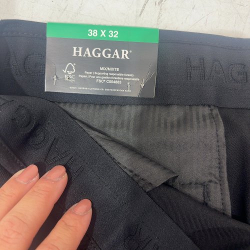 MEN'S HAGGAR STRAIGHT FIT DRESS PANTS - 38W 32 L - BLACK (STYLE: 1986564) image 2