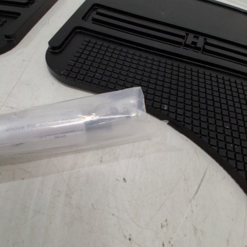 2PC HUSKY LINERS UNIVERSAL FRONT MUD FLAPS WITHOUT WEIGHTS - BLACK (MODEL: 55000) image 3