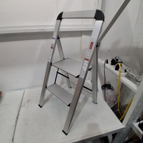 KINGRACK 2-STEP ALUMINUM STEP LADDER - SILVER (MODEL: WK3003C-2F-SILVER) image 3