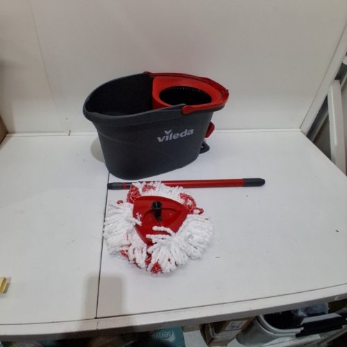 VILEDA EASYWRING BUCKET SYSTEM - BLACK/RED image 2