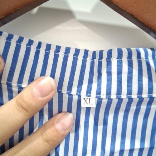WOMEN'S STRIPED BUTTON-FRONT SHIRT - EXTRA LARGE - BLUE AND WHITE image 3