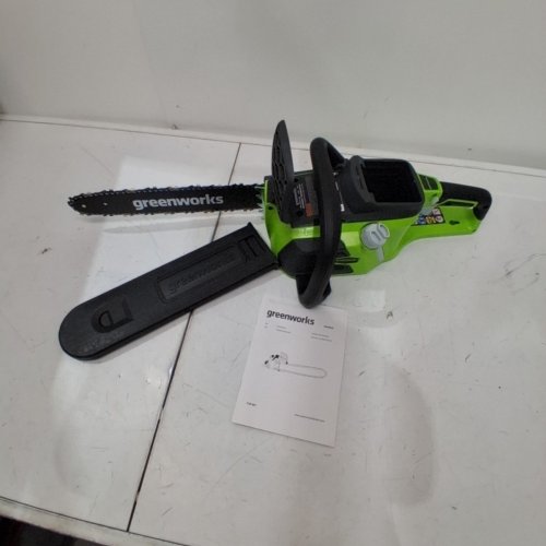 GREENWORKS 40V CORDLESS CHAINSAW - 16" - *TOOL ONLY* - GREEN/BLACK (MODEL: 20000800/CSF401) image 2