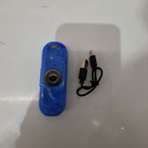 TBTEEK PET UV LED LIGHT AND LASER POINTER SPINNING TOY - 3.3" - BLUE image 3