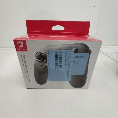 NINTENDO SWITCH WIRELESS PRO CONTROLLER - BLACK image 4