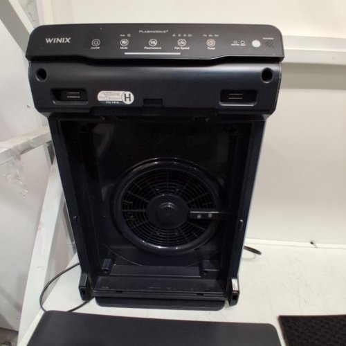 WINIX AIR PURIFIER TRUE HEPA - COVERS 360SQFT - BLACK (MODEL: 5500-2) image 4
