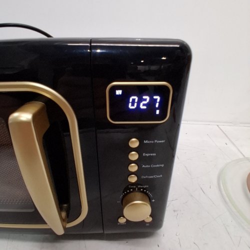 FRIGIDAIRE RETRO MICROWAVE OVEN - 0.7CU.FT - 700W - RETRO BLACK/GOLD (MODEL: EMW788-BLACKGLD) image 2