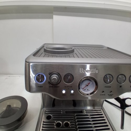BREVILLE BARISTA EXPRESS ESPRESSO MACHINE - STAINLESS STEEL - (BES870XL) image 2