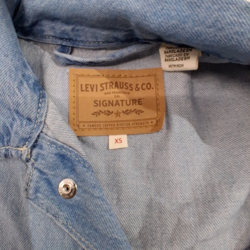 LEVI STRAUSS SIGNATURE VINTAGE EASY TRUCKER DENIM JACKET - EXTRA SMALL - LIGHT BLUE image 3