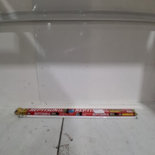 ZOO MED REPTISUN 5.0 T5-HO UVB FLUORESCENT LAMP- 39W - 34" (MODEL:FS5-39) image 2