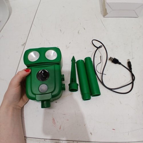 3FREE ANIMAL REPELLER ULTRASONIC SOLAR POWER BIRD DOG CAT SKUNK DEER RACCOON REPELLENT - 19" - GREEN image 2
