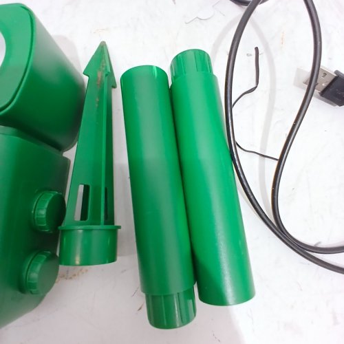 3FREE ANIMAL REPELLER ULTRASONIC SOLAR POWER BIRD DOG CAT SKUNK DEER RACCOON REPELLENT - 19" - GREEN image 3
