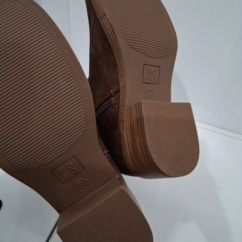 WOMEN'S NO BOUNDARIES TALL BOOTS - SIZE 8 - BROWN image 3