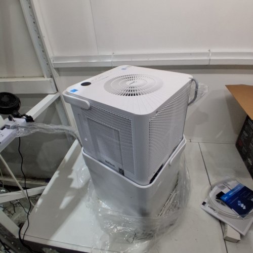 MIDEA CUBE 50 PINT SMART WIFI DEHUMIDIFIER - 4500 SQ. FT - WHITE (MODEL: MAD50S1QWT-A) image 3