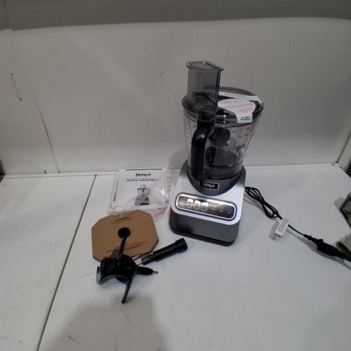 NINJA PROFESSIONAL 2.1-LITRE FOOD PROCESSOR - SILVER/BLACK - (BN600C) image 3