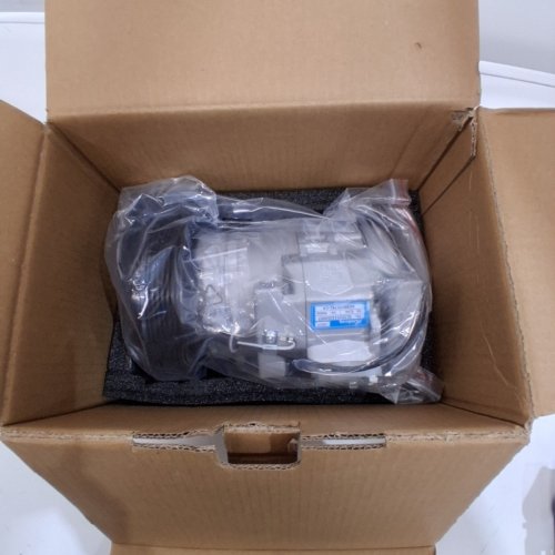XIAGENG AUTOMOTIVE A/C COMPRESSOR (ITEM: XCB8000782-CA) image 3