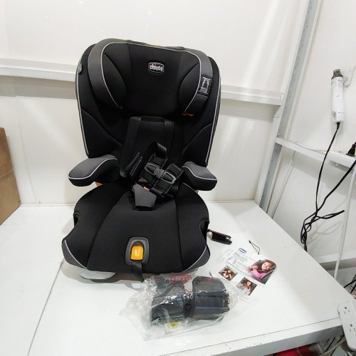 CHICCO MYFIT HARNESS & BOOSTER CAR SEAT WITH DUO GUARD PROTECITON - FOR KIDS 25 TO 65LBS - BLACK (MODEL: 7986313) image 3