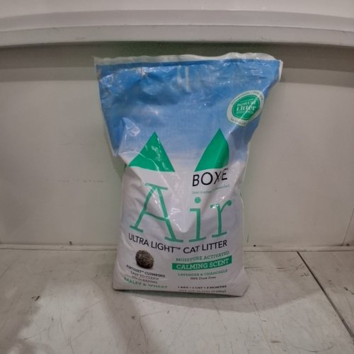 BOXIECAT AIR ULTRA LIGHT CALMING SCENTED PREMIUM CLUMPING LITTER - PLANT BASED FORMULA - 11LBS - LAVENDER & CHAMOMILE image 3