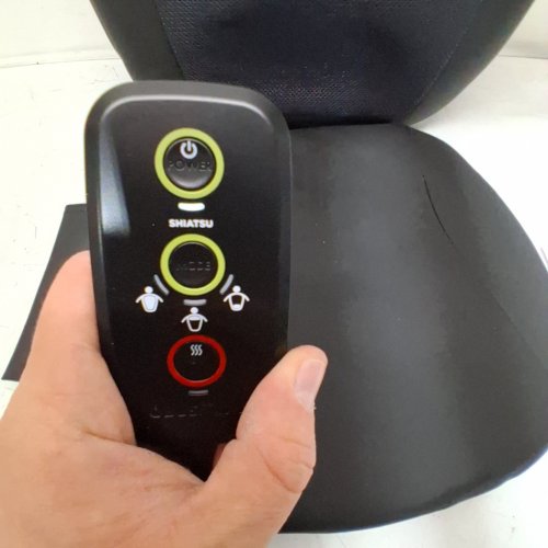 OBUSFORME DEEP KNEADING SHIATSU BACK MASSAGER WITH HEAT - BLACK (MODEL: SM-SMC-05) image 2