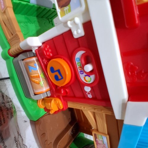 FISHER-PRICE LITTLE PEOPLE ANIMAL FARM PLAYSET - MULTICOLOR image 2