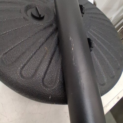 JEARY WATER FILLED PATIO UMBRELLA STAND - 81.5LBS MAX - BLACK (MODEL: A091-004-001-044) image 3